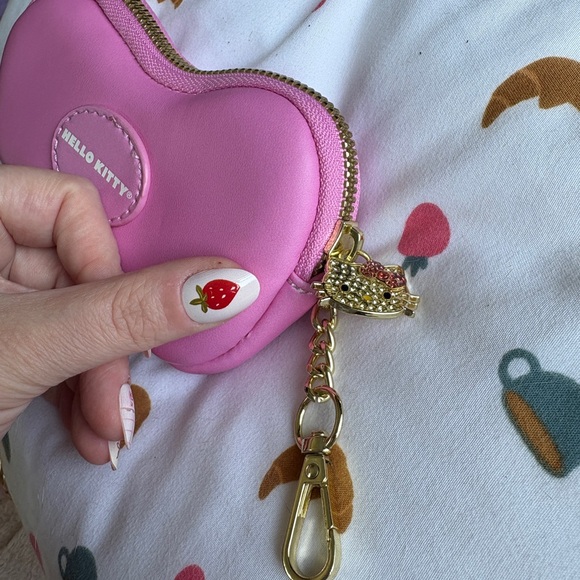 Hello kitty bow Coin Purse - Picture 4 of 4